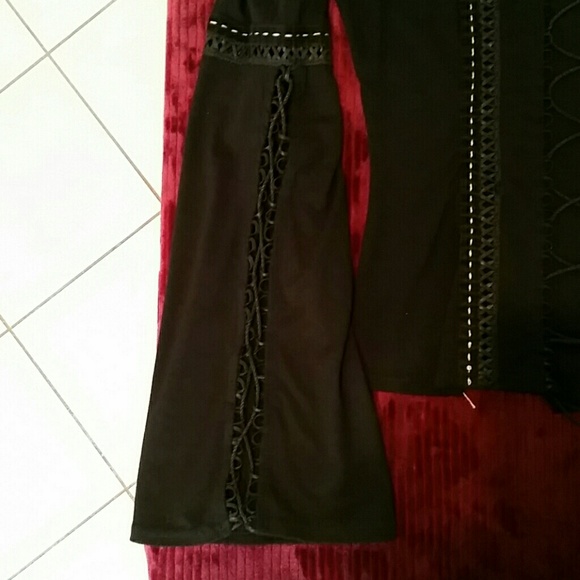 Ladies top size large - Picture 4 of 5